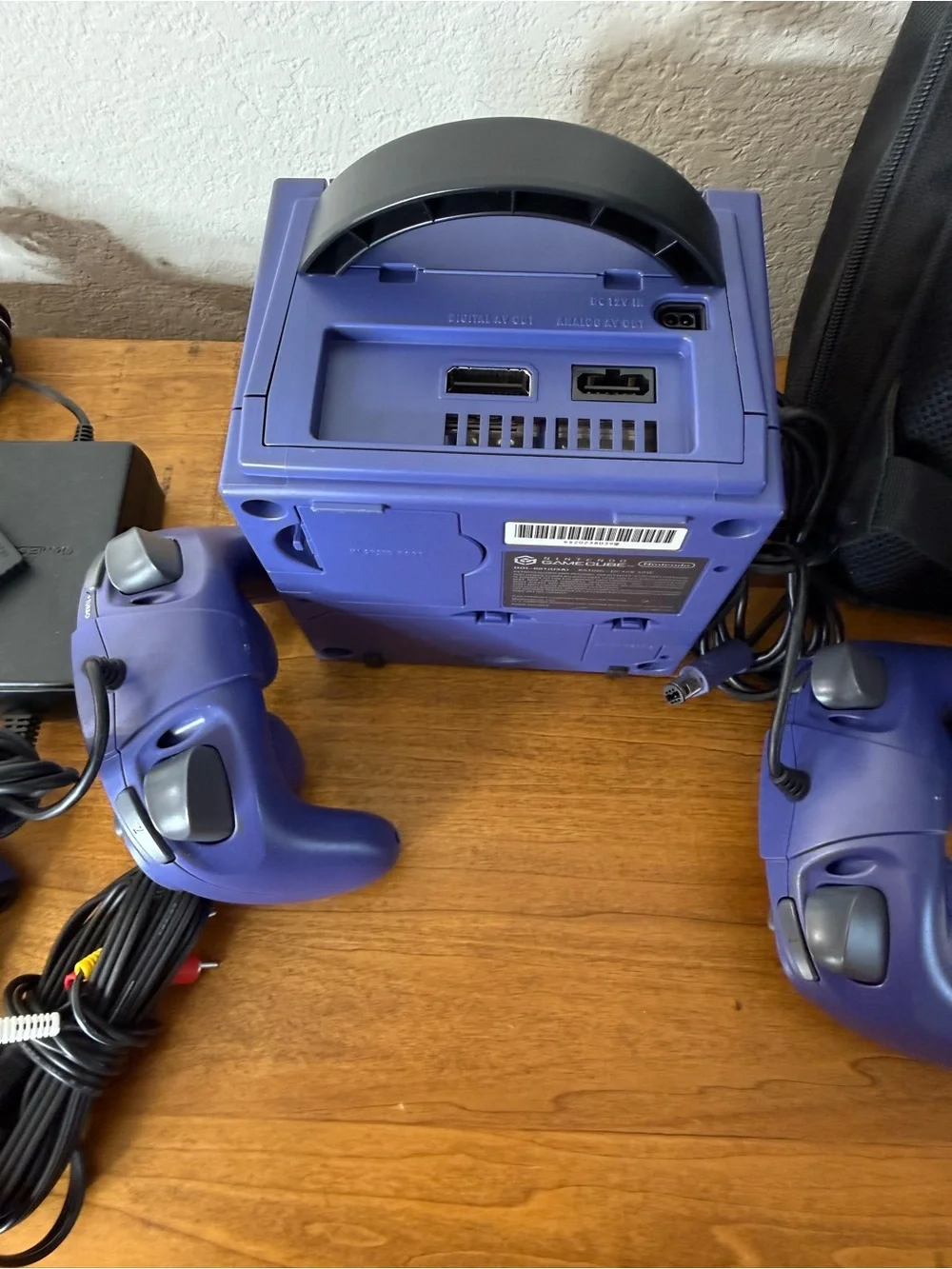 Nintendo GameCube Console Purple +2 Controllers + Game Metro,Carrier Bag, Memory